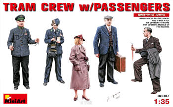 Tram Crew w/Passengers
