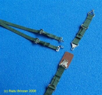 1/32 US Seatbelts Green - pasy