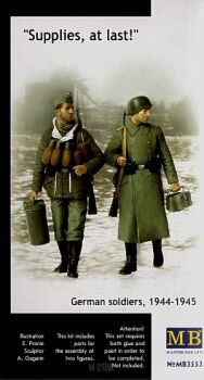 Suplies at last! German Soldiers