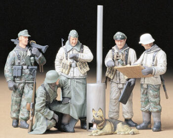 German Soldiers AT Field Briefeing
