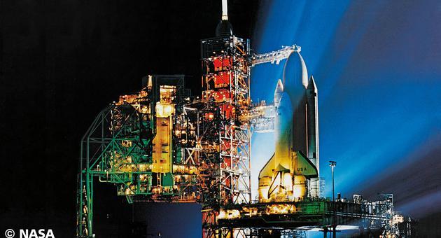 Lunch Tower & Space Shuttle
